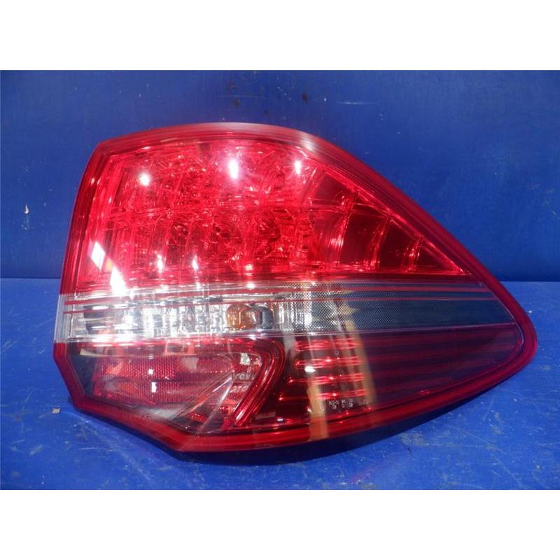 トヨタ 純正 クラウン 《 GRS201 》 右テールランプ P10600-24004618 