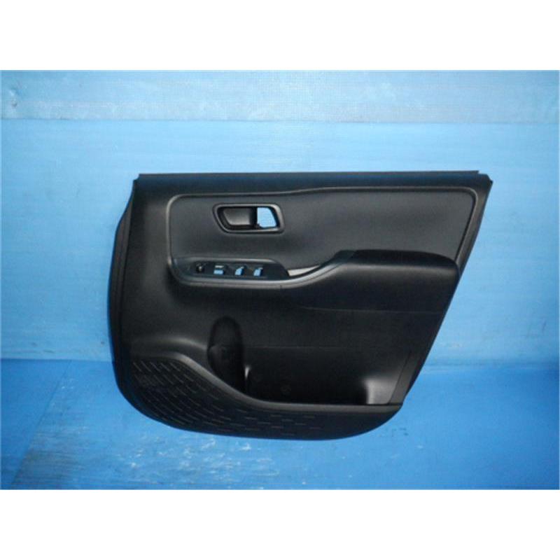 トヨタ 純正 ノア 《 ZRR85W 》 右フロントドアトリム 67610-28F01-C3