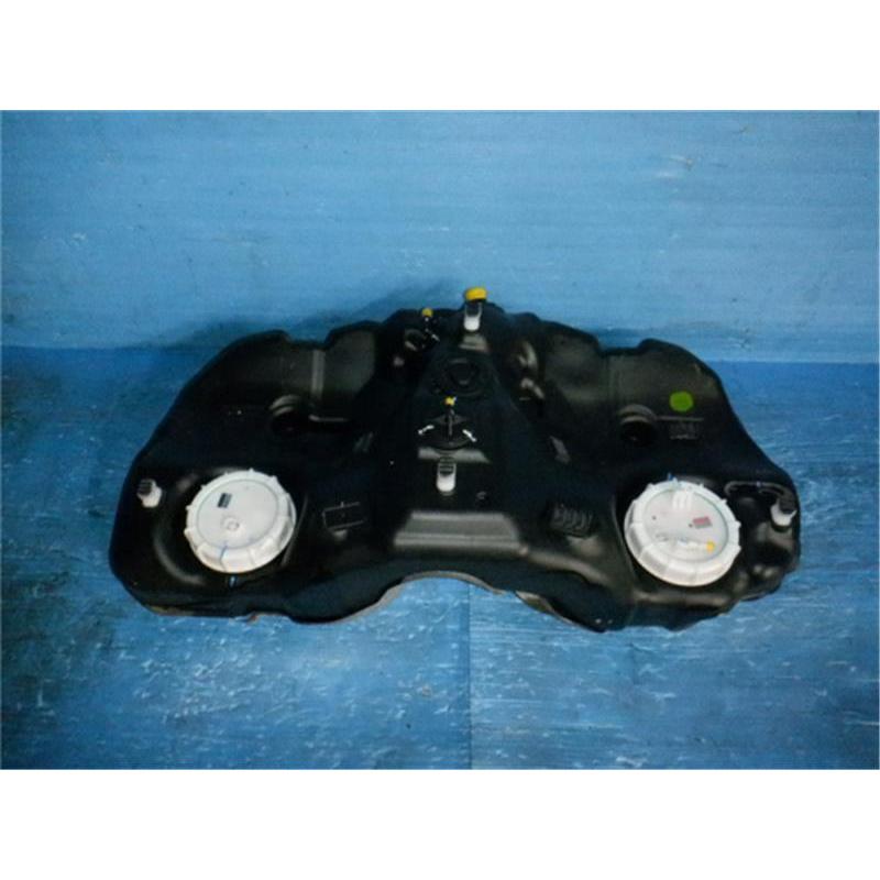 トヨタ 純正 86 《 ZN6 》 フューエルタンク SU003-04543 P10700