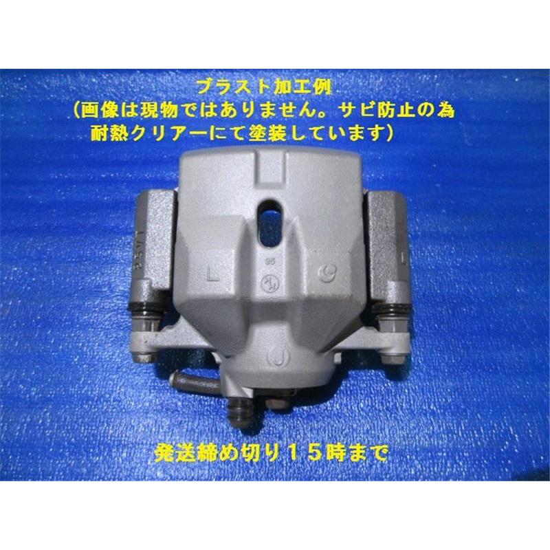 トヨタ 純正 プリウス 《 ZVW30 》 右フロントブレーキキャリパー
