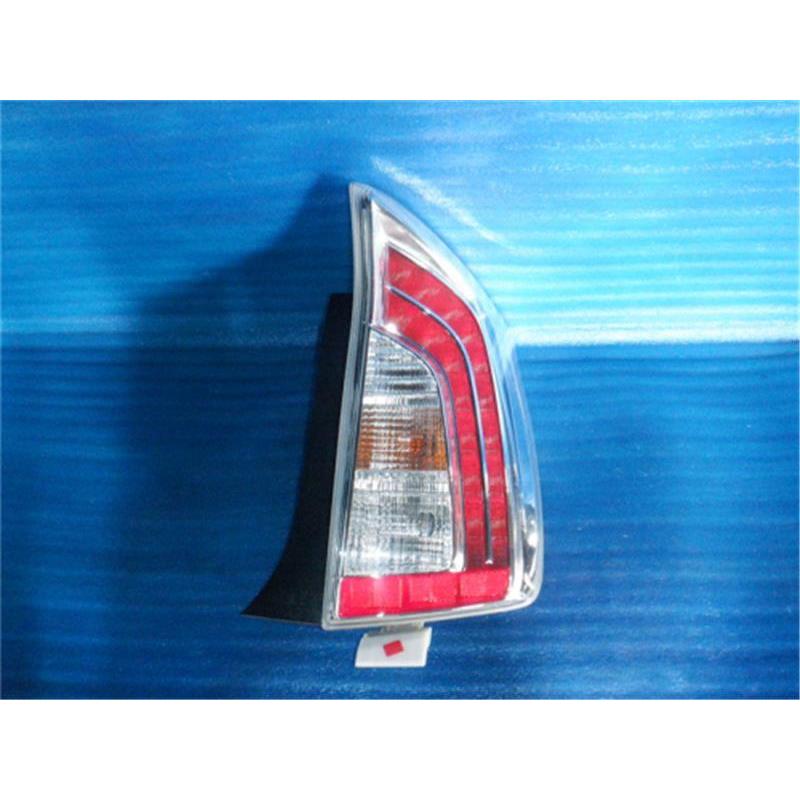 プリウス 30系 LEDテールランプセット 純正(右) トヨタ 純正 プリウス 《 ZVW30 》 右テールランプ 81550-47170 P10700