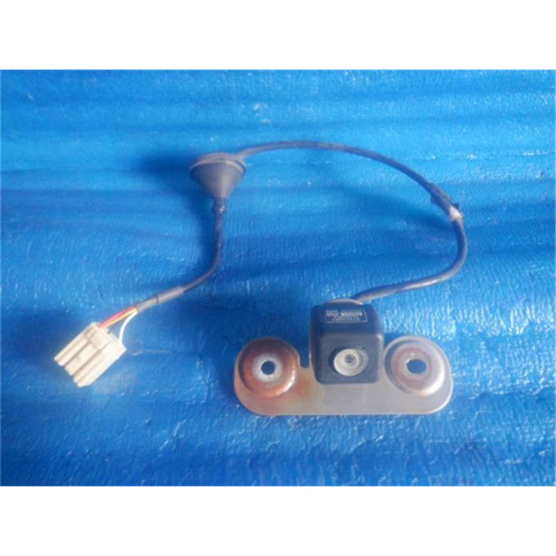 新品同様三菱純正バックカメラ 8781A015 GP-KD3401RF 三菱 純正 デリカD5 《 CV1W 》 カメラ 8781A051 P10700-26008190