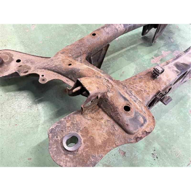 トヨタ 純正 ウィッシュ 《 ZNE14G 》 リアサスペンションクロス