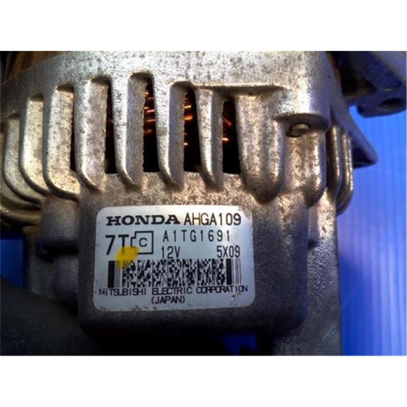 ホンダ 純正 N-BOX 《 JF2 》 オルタネーター 31100-5K6-J11 ホンダ 純正 N-BOX 《 JF2 》 オルタネーター 31100-5K6-J11