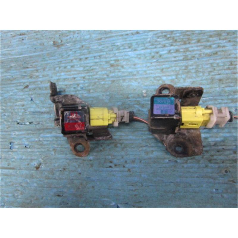 トヨタ 純正 クラウン 《 JZS173 》 エアバックセンサー P11700