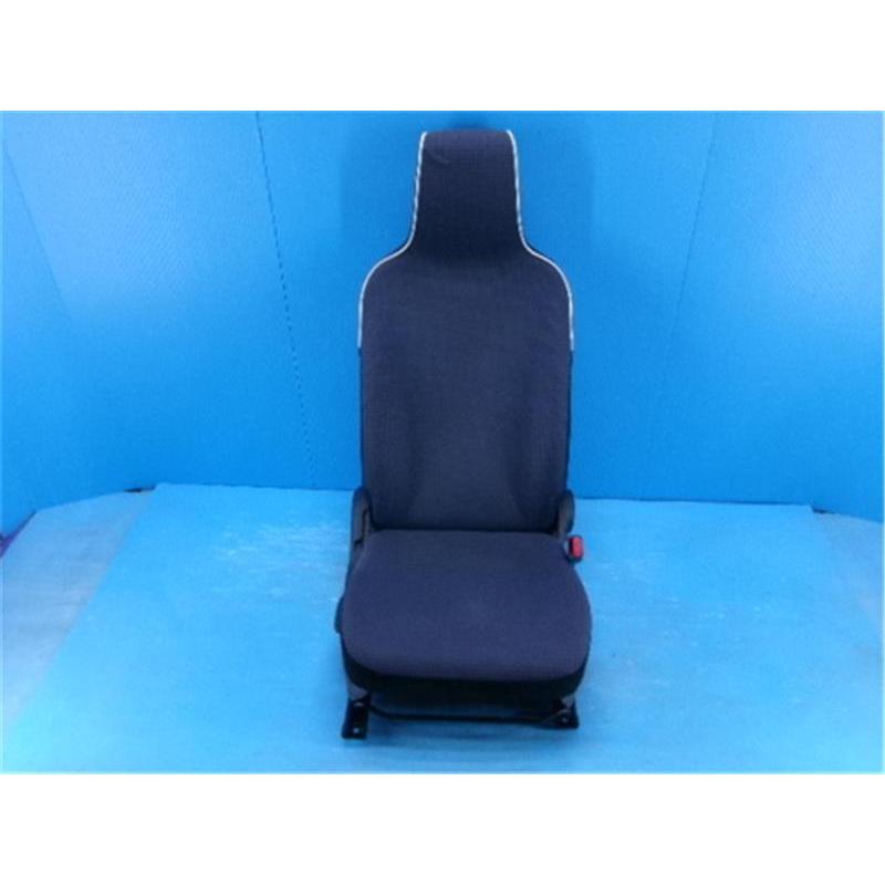 マツダ 純正 キャロル 《 HB36S 》 運転席シート P11700-23011341