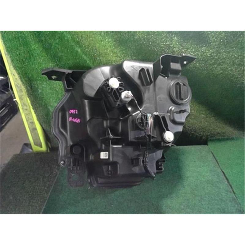N WGN　N ワゴン　JH3　ヘッドライト　右　右側美品　100-622AK N WGN N ワゴン JH3 ヘッドライト 右 右側美品 100-622AK N WGN N