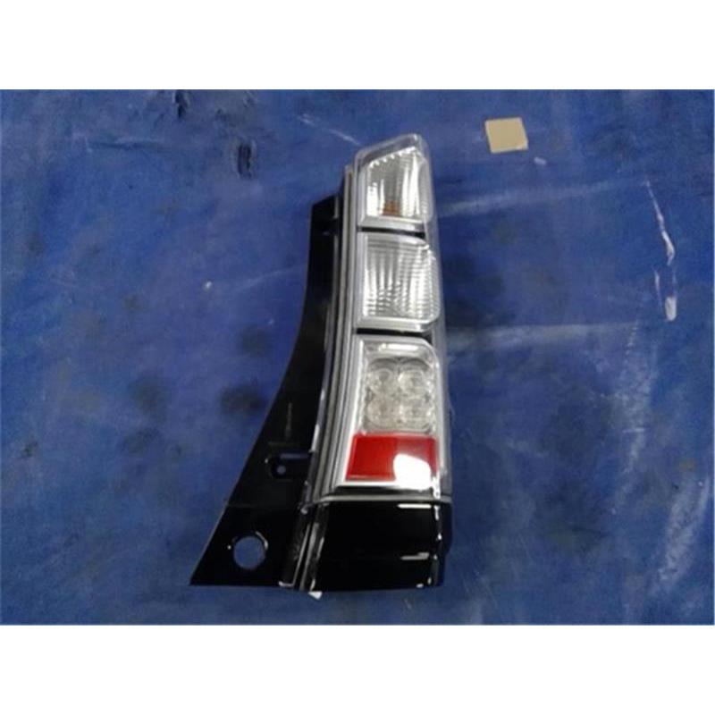 HONDA nbox 右 テールランプ ホンダ 純正 N-BOX 《 JF1 》 右テールランプ P21300-25004772