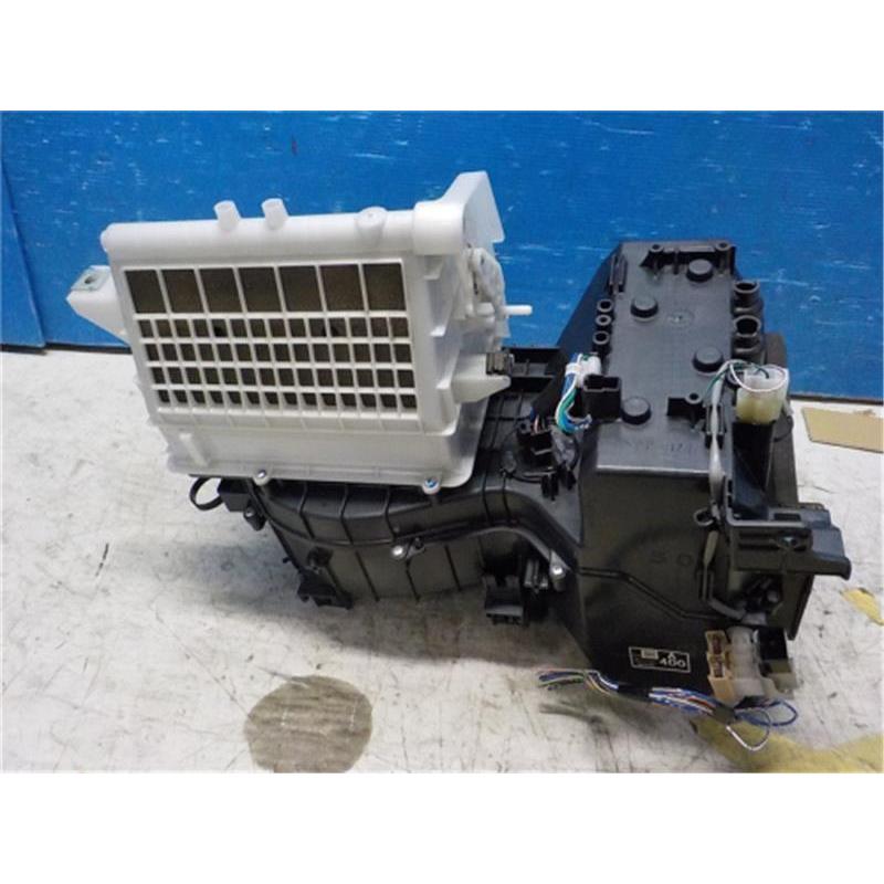 エバポレータ　ダイハツ純正 ダイハツ 純正 タント 《 L350S 》 エバポレーター 87010-B2400