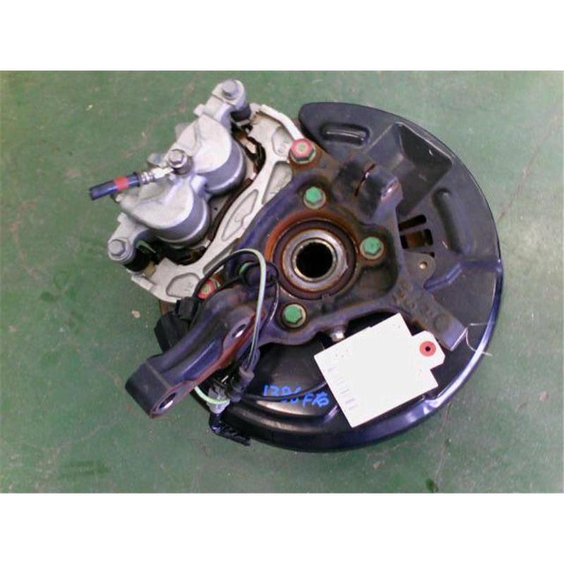 スバル 純正 レヴォーグ 《 VM4 》 右フロントナックルハブ 28313