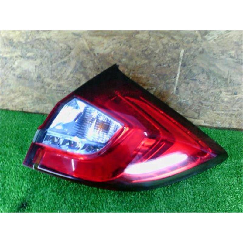 ホンダ 純正 ジェイド 《 FR4 》 右テールランプ P21600-23004188