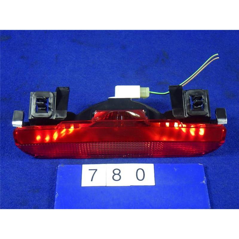トヨタ 純正 パッソ 《 KGC30 》 ハイマウントストップランプ P21900