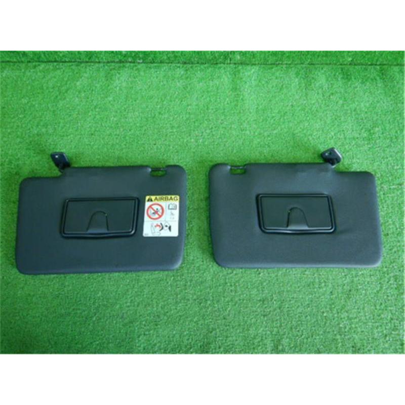 ダイハツ 純正 タント 《 LA650S 》 サンバイザー P22000-25001214