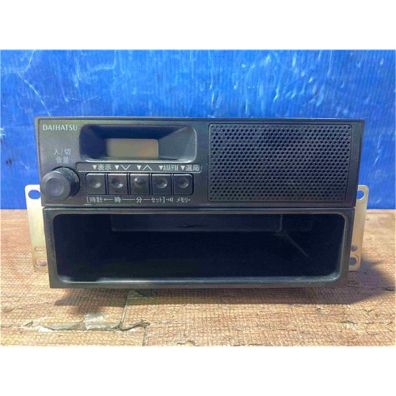 ダイハツハイゼット純正ラジオ(スピーカー付き)S321V ダイハツ 純正 ハイゼット 《 S321V 》 ラジオ P30200-25002429 : NGP