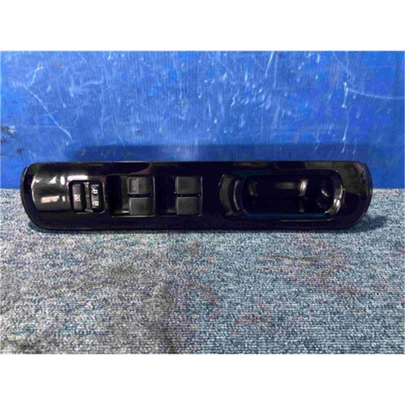 トヨタ 純正 アクア 《 NHP10 》 パワーウィンドウスイッチ P30200