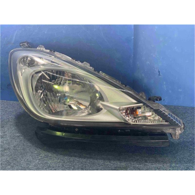 ホンダ　フィット　 gr6 右ヘッドライト ホンダ 純正 フィット 《 GE6 》 右ヘッドライト P30200-25007012