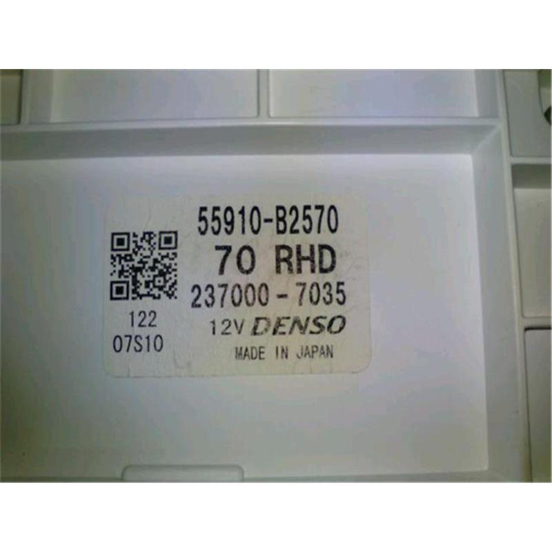 ダイハツ 純正 ムーブカスタム 《 LA150S 》 エアコンスイッチ