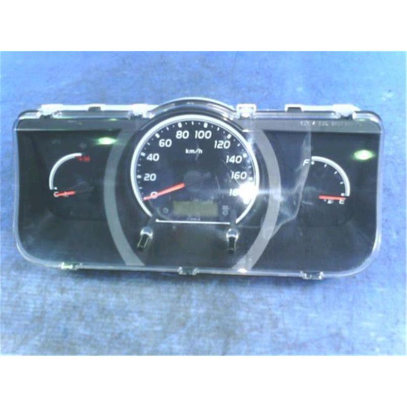 トヨタ　ハイエース　スピードメーター トヨタ 純正 ハイエース 《 KDH206V 》 スピードメーター 83800-26A33