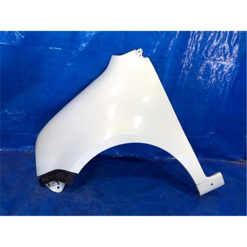 ムーブラテ　L550S 左フェンダー　美品　T16 ダイハツ 純正 ムーブラテ 《 L550S 》 左フェンダー 53812-B2160