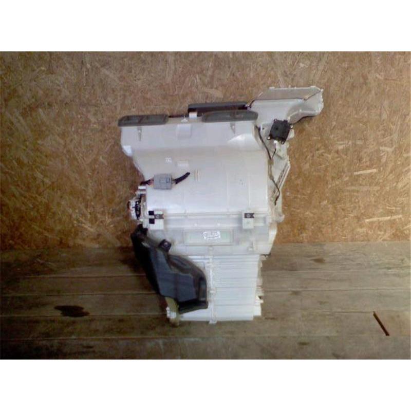 日産 純正 セレナ 《 C27 》 エバポレーター P30800-23003166 日産 純正 セレナ 《 C27 》 エバポレーター P30800-23003166