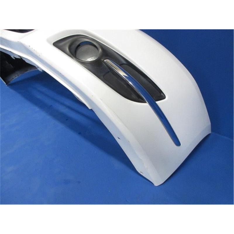 z32 H8年式　フロントバンパー　純正品 日産 純正 ティアナ 《 J32 》 フロントバンパー P30800