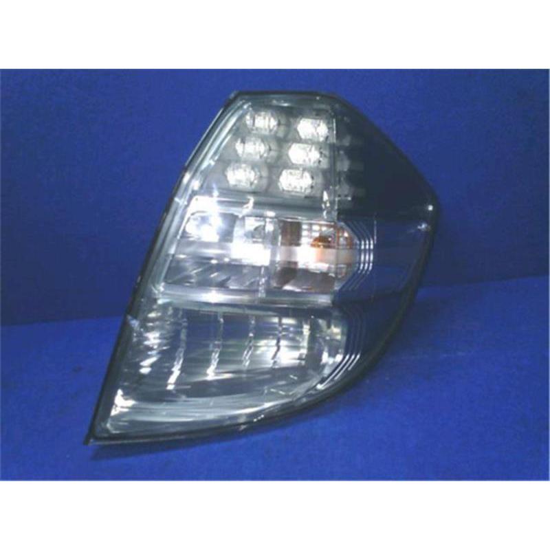 か*こ様 フィット GE8 テールランプ ホンダ 純正 フィット 《 GE8 》 右テールランプ P31200-25002420