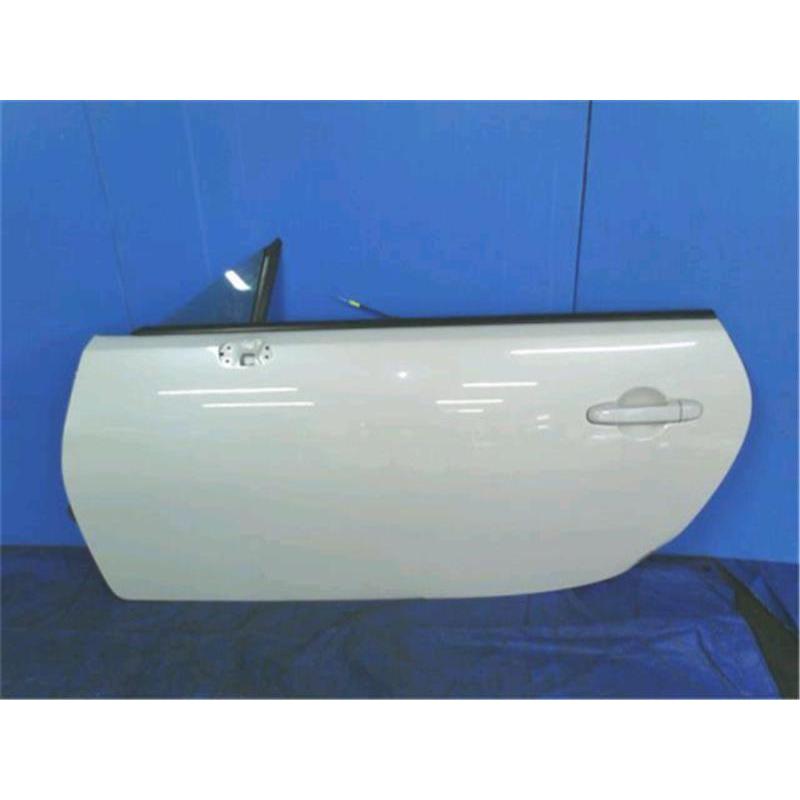 トヨタ 純正 GR86 《 ZN8 》 左ドア SU003-11251 P31400-24009282