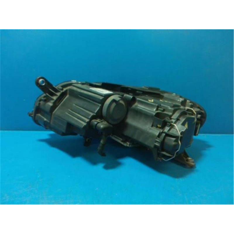 ワーゲン 純正 パサート 《 3CCAX 》 右ヘッドライト P31400-25009953の画像