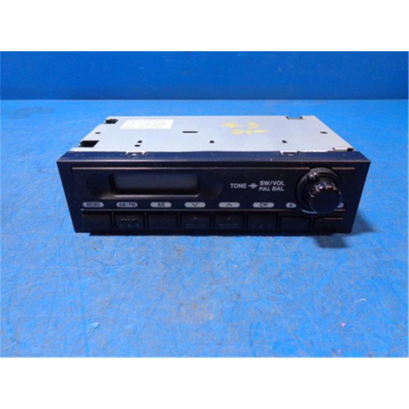 いすゞ エルフ ラジオ　8本　RI-9292B イスズ大型 純正 エルフ 《 NJR85AN 》 ラジオ 8-98029-931-0 P31400