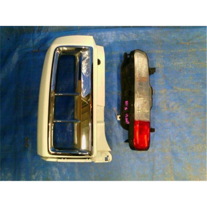 日産 純正 エルグランド 《 E51 》 左テールランプ P31501-20000048