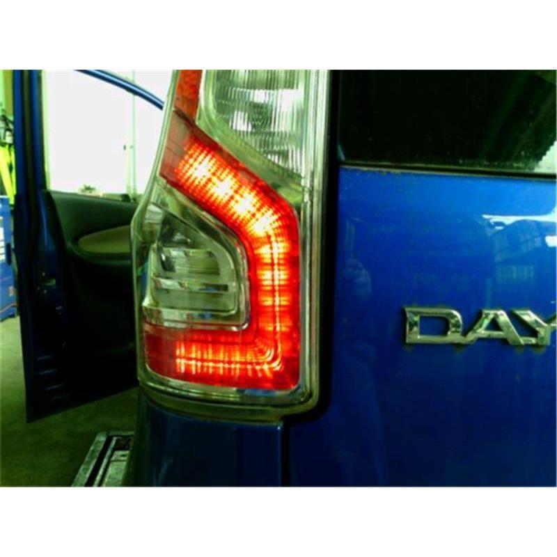 日産 純正 デイズ 《 B21W 》 左テールランプ P31501-21000199 日産 純正 デイズ 《 B21W 》 左テールランプ P31501-21000199