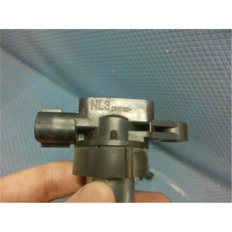 スズキ アルト 純正 イグニッションコイル 112102 SUZUKI アルト HA36V用 純正品番：33400-74P00 ※イグニッション