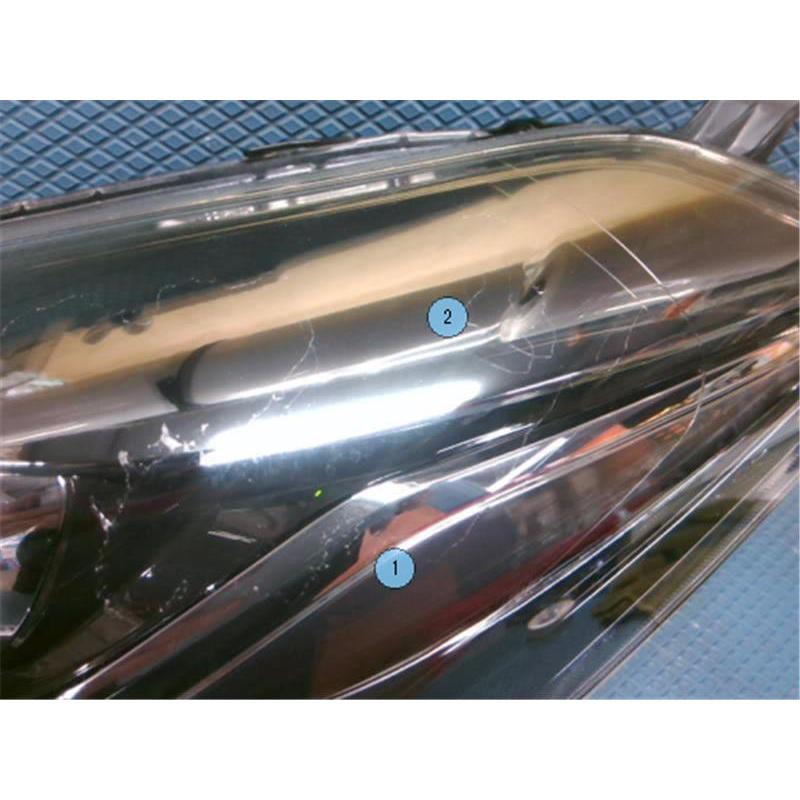 ヴィッツ　NSP130　左ヘッドランプ トヨタ 純正 ヴィッツ 《 NSP130 》 左ヘッドライト 81185-52J10