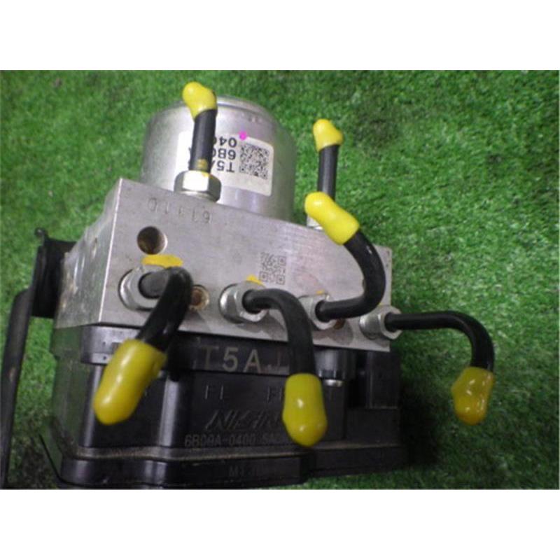 ホンダ 純正 フィット 《 GK3 》 ABSブレーキ