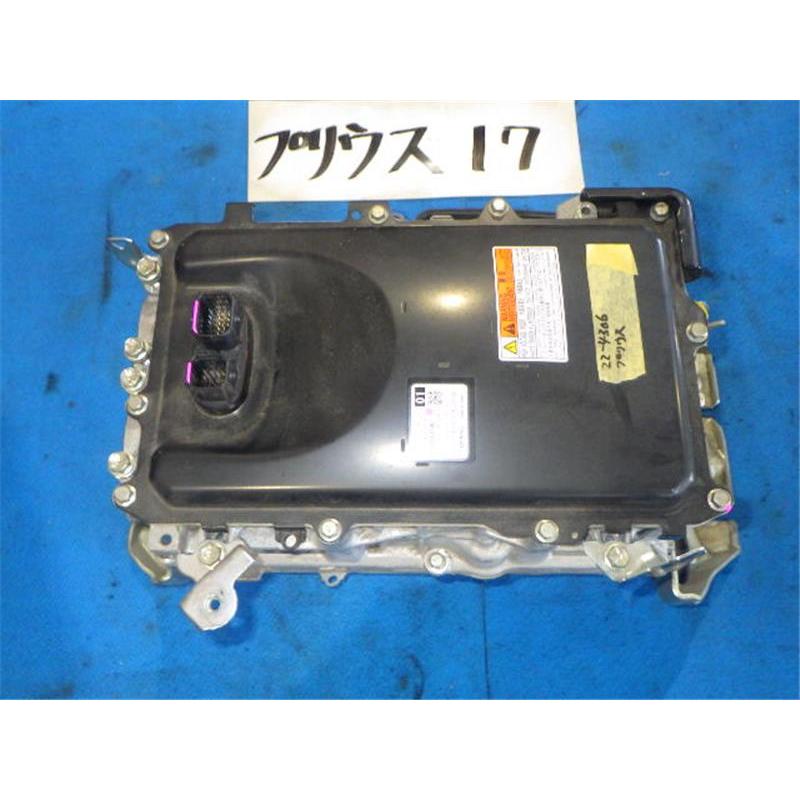 トヨタ 純正 プリウス 《 ZVW50 》 ハイブリッドインバーター