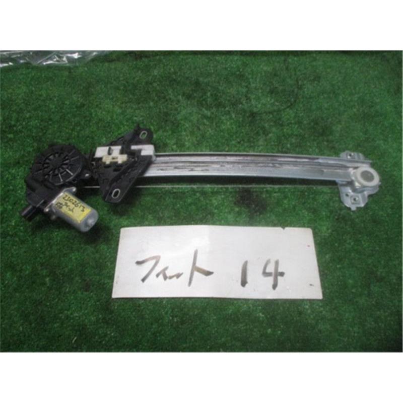 ホンダ 純正 フィット 《 GP1 》 右リアパワーウィンドウモーター
