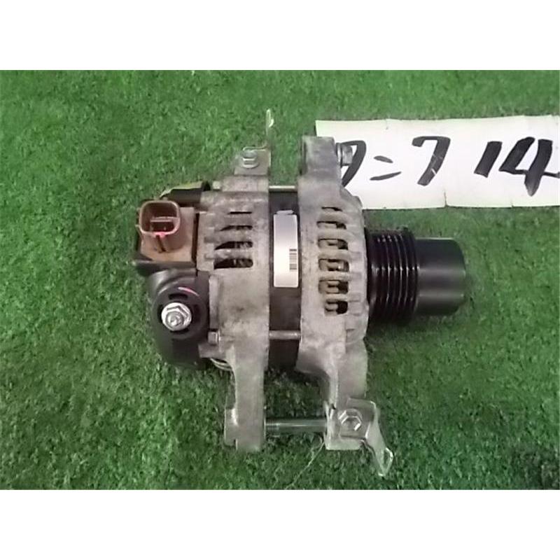 トヨタ 純正 タンク 《 M900A 》 オルタネーター 27060-B1150 P40200