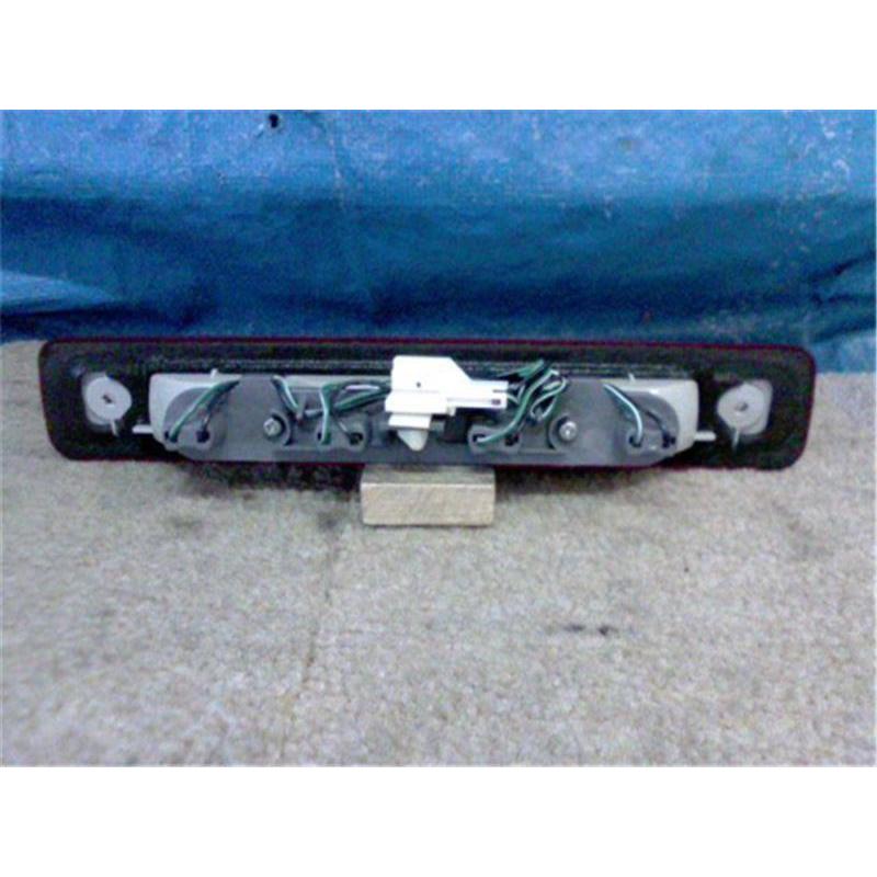 閨閥 日産 純正 クリッパー 《 U71V 》 ハイマウントストップランプ