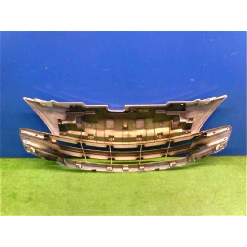 日産 純正 ノート 《 E12 》 フロントグリル 62310-8A00A P41600 日産 純正 ノート 《 E12 》 フロントグリル 62310-8A00A P41600