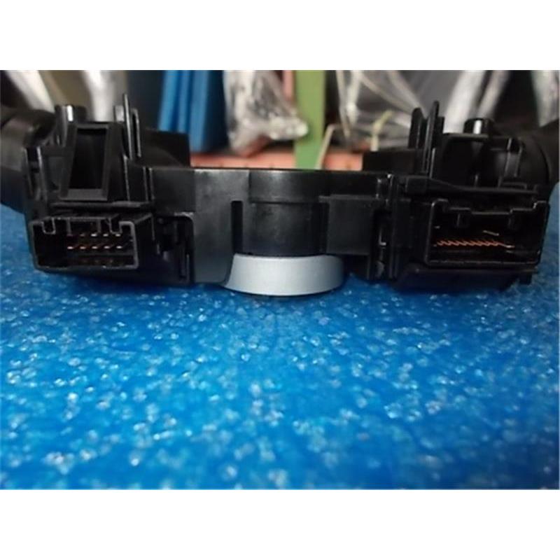 ダイハツ 純正 ウェイク 《 LA700S 》 ディマースイッチ P41700