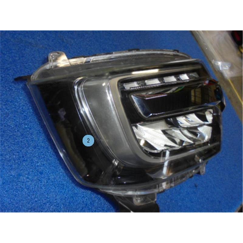 N−box右ヘッドライト ホンダ 純正 N-BOX 《 JF3 》 右ヘッドライト P41700-24002424