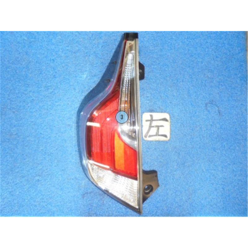 トヨタ 純正 アクア 《 NHP10 》 左テールランプ P41700-24004419