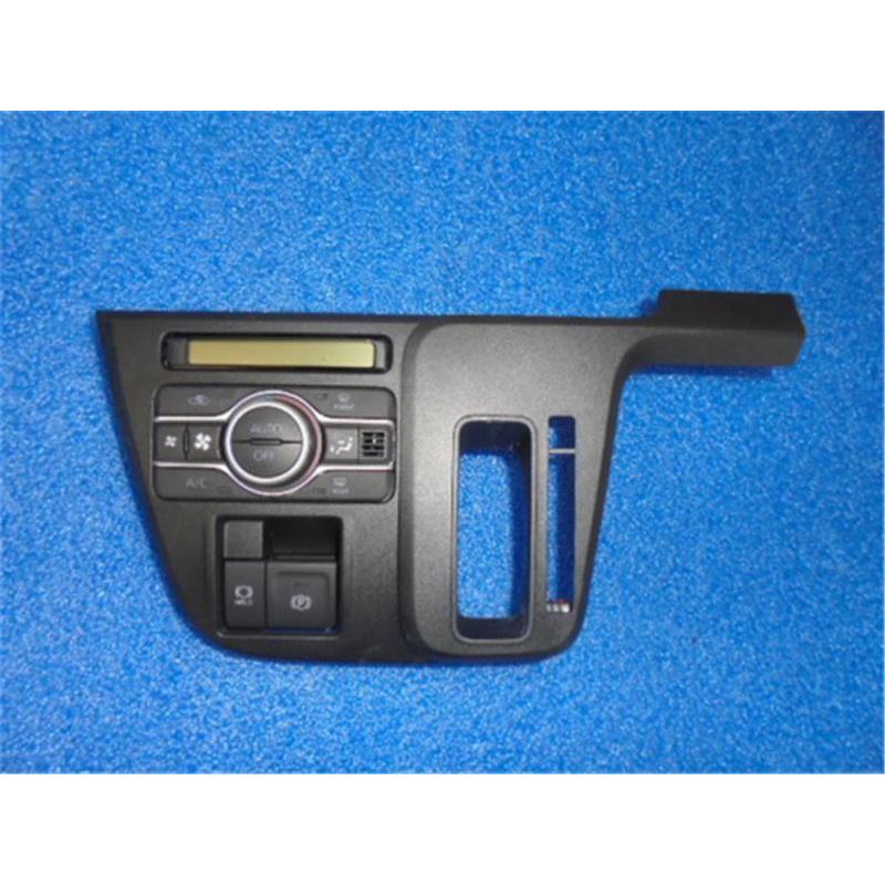 ダイハツ 純正 タントファンクロス 《 LA650S 》 エアコンスイッチ