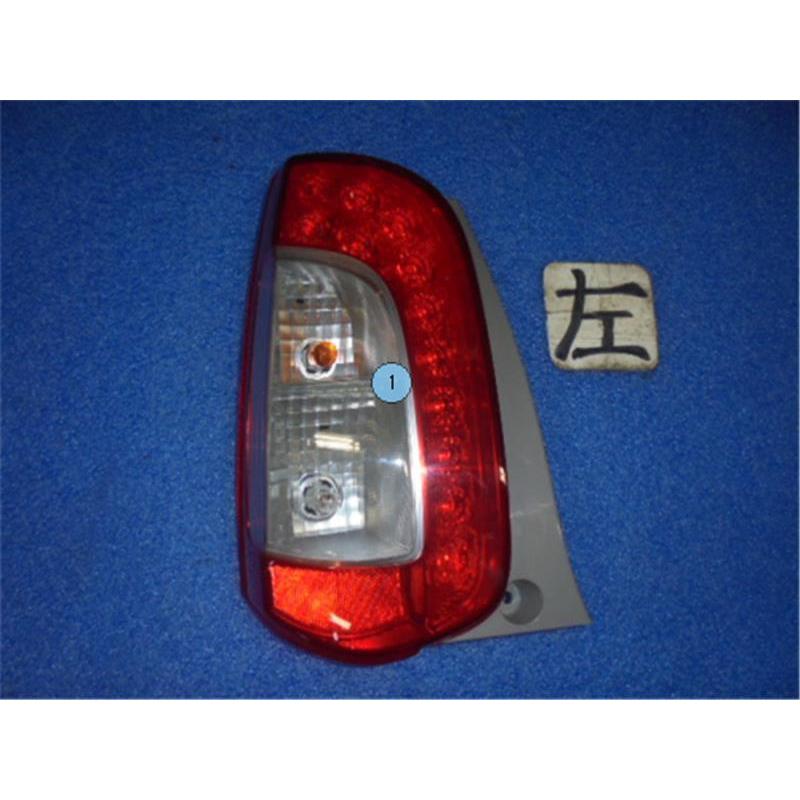 トヨタ 純正 パッソ 《 KGC30 》 左テールランプ P41700-24007024