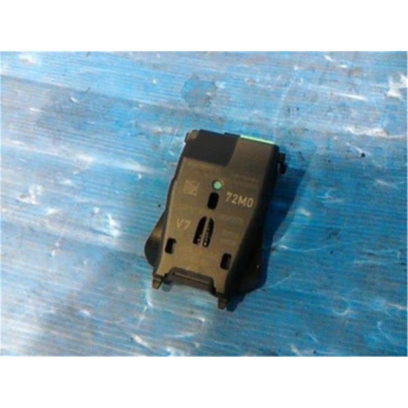 スズキ 純正 エブリィ 《 DA17V 》 センサー P41800-20003299 : NGP