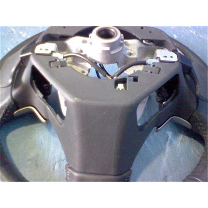 ホワイト ステアリング 51Hkt+0VLKL._UF350,350_QL80_.jpg