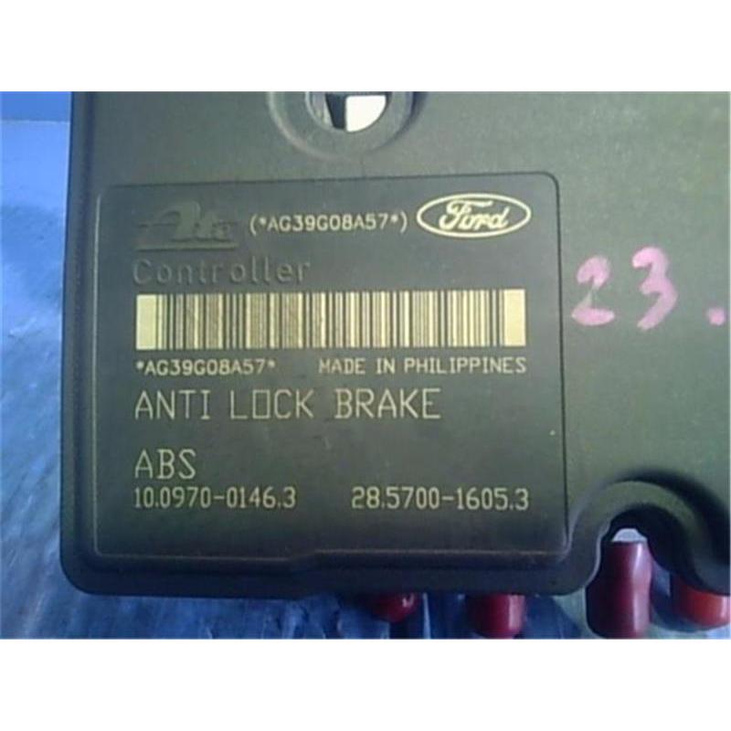 プレセア adidas Originals Falcon sneakers in white and gray | ASOS