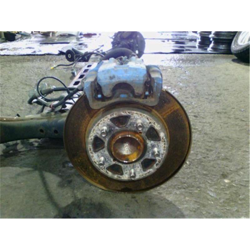 リアドラム スズキ 純正 スイフト 《 ZC33S 》 リアアクスルビーム 46500