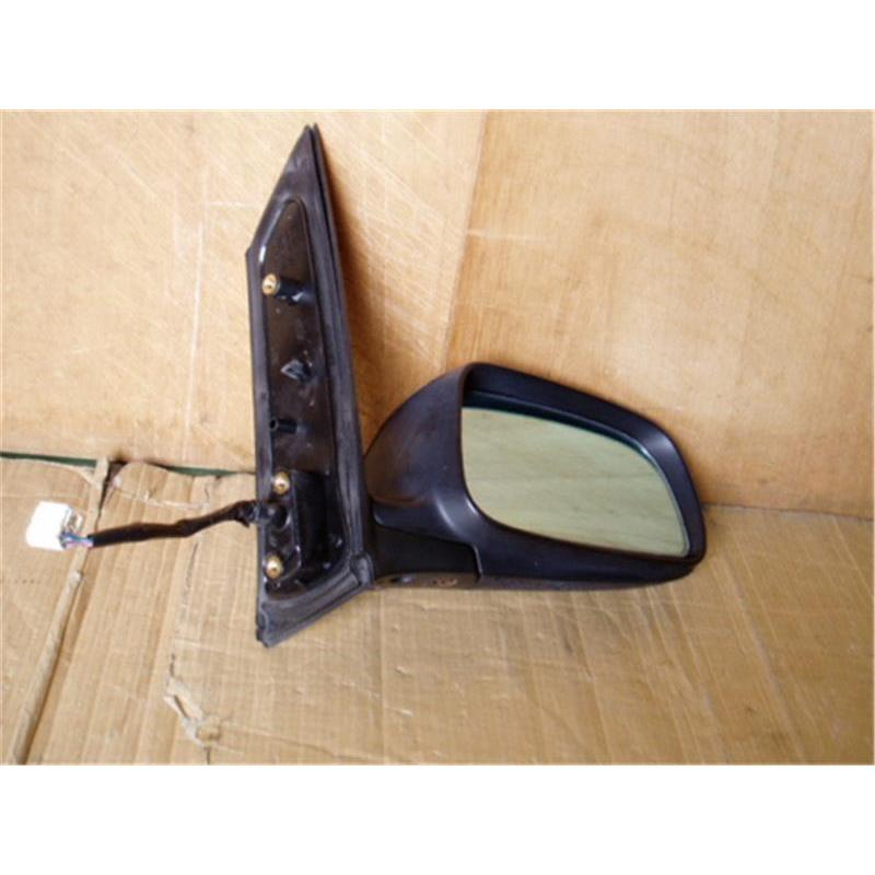 トヨタクラウン純正　右側　サイドミラー 送料込み 美品 210系 クラウン 純正 ドアミラー ASSY 右 8ピン