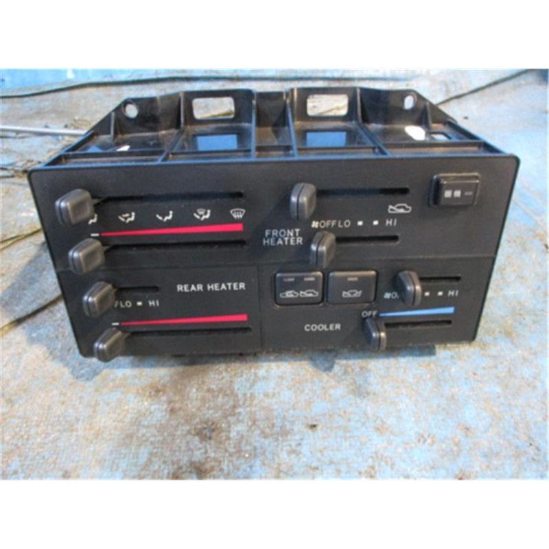 トヨタ 純正 コースター 《 HZB50 》 エアコンスイッチパネル P50700-21006275  :50700-21006275:NGPパーツ王ヤフーショッピング店 - 通販 - Yahoo!ショッピング